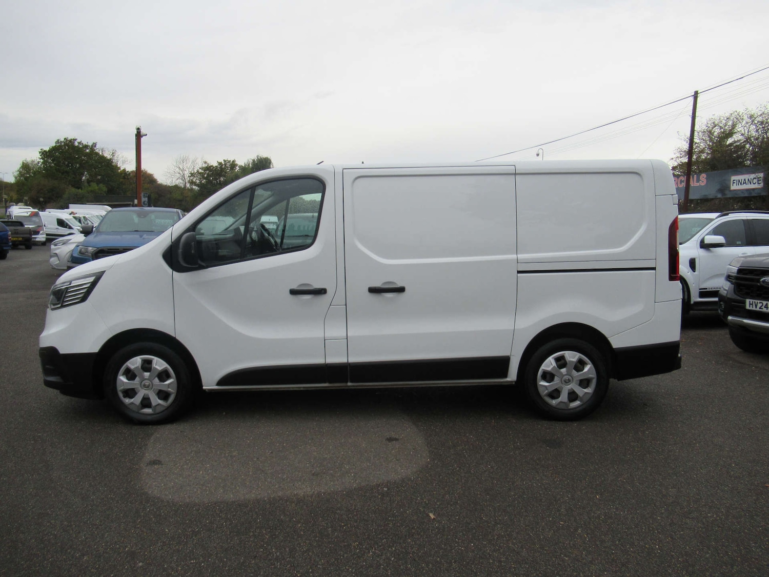 Used Renault Trafic 2022 for sale - 76402673: Photo 4