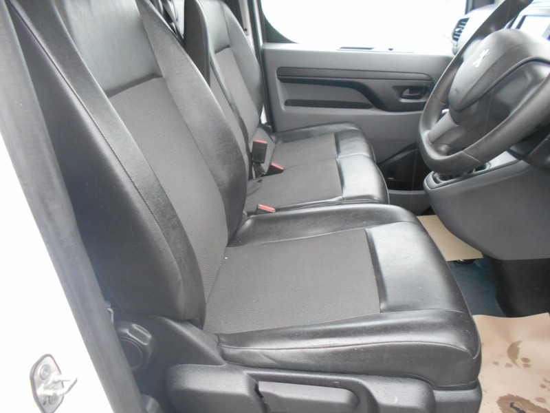 Used Peugeot Expert 2020 for sale - 77547975: Photo 24