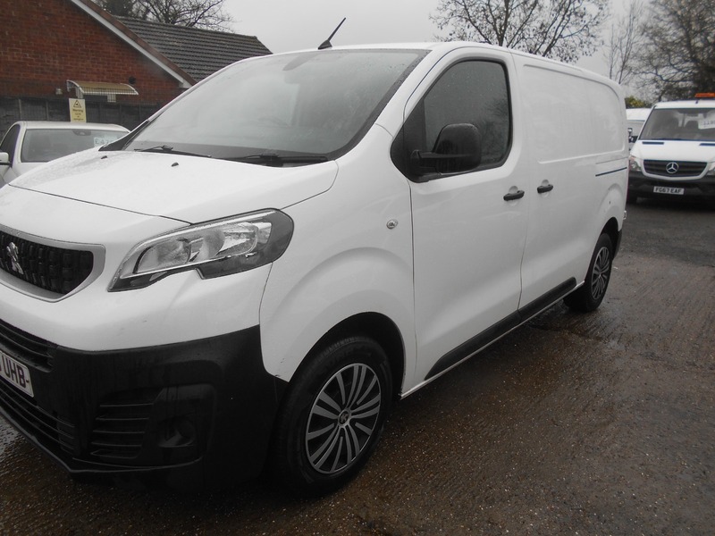 Used Peugeot Expert 2020 for sale - 77547975: Photo 3