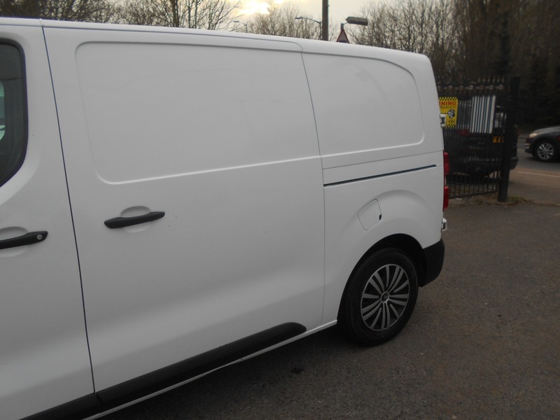 Used Citroen Dispatch 2017 for sale - 76962940: Photo 13