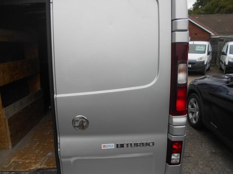 Used Vauxhall Vivaro 2017 for sale - 76029880: Photo 16