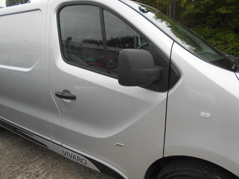 Used Vauxhall Vivaro 2017 for sale - 76029880: Photo 6