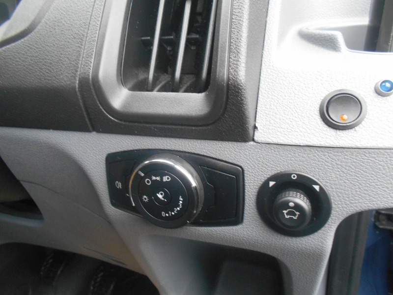 Used Ford Transit 2017 for sale - 77437904: Photo 27