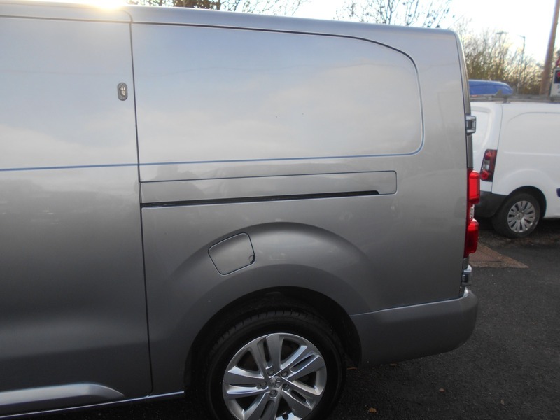 Used Peugeot Expert 2021 for sale - 76686885: Photo 17