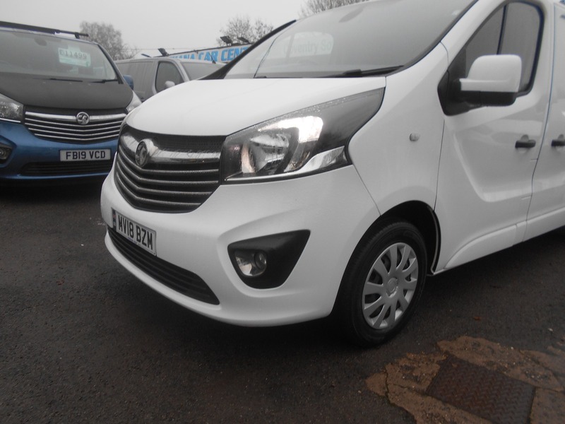 Used Vauxhall Vivaro 2018 for sale - 77189015: Photo 11