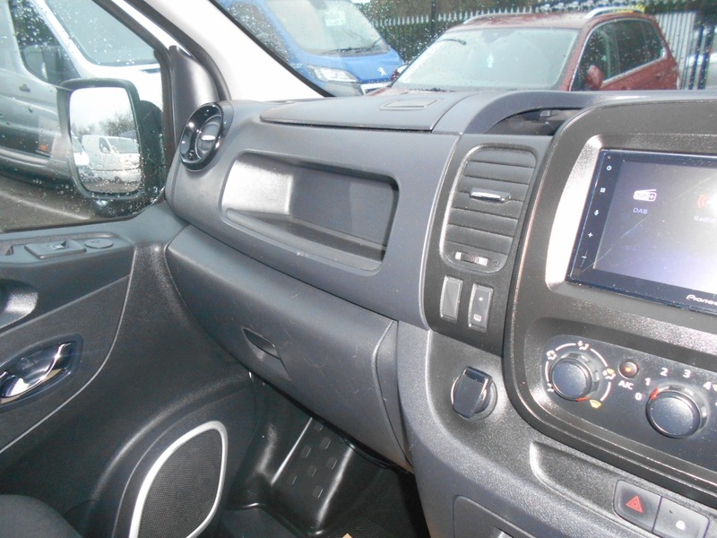 Used Vauxhall Vivaro 2018 for sale - 77189015: Photo 34
