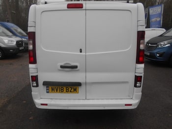 Used Vauxhall Vivaro 2018 for sale - 77189015: Photo