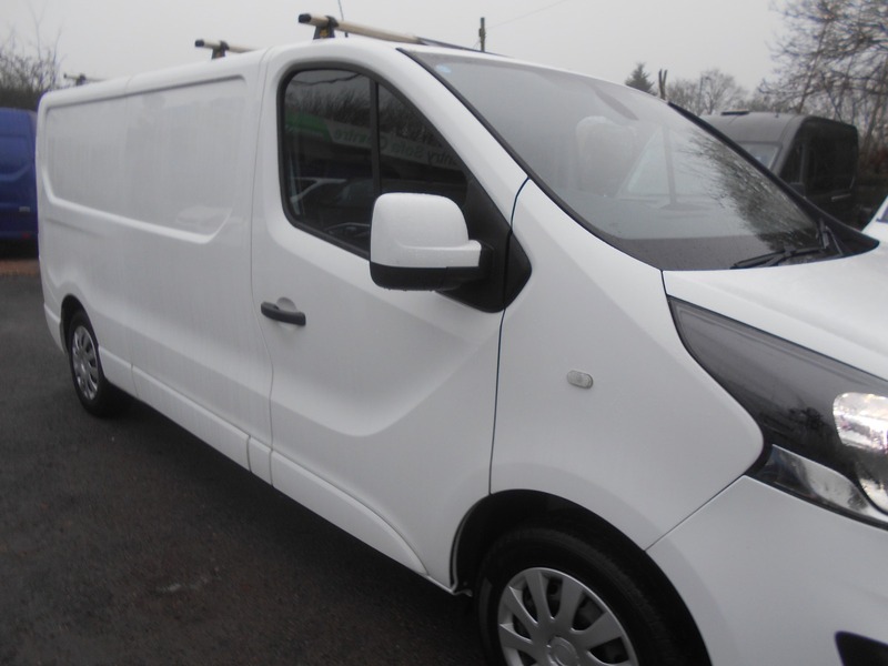 Used Vauxhall Vivaro 2018 for sale - 77189015: Photo 6