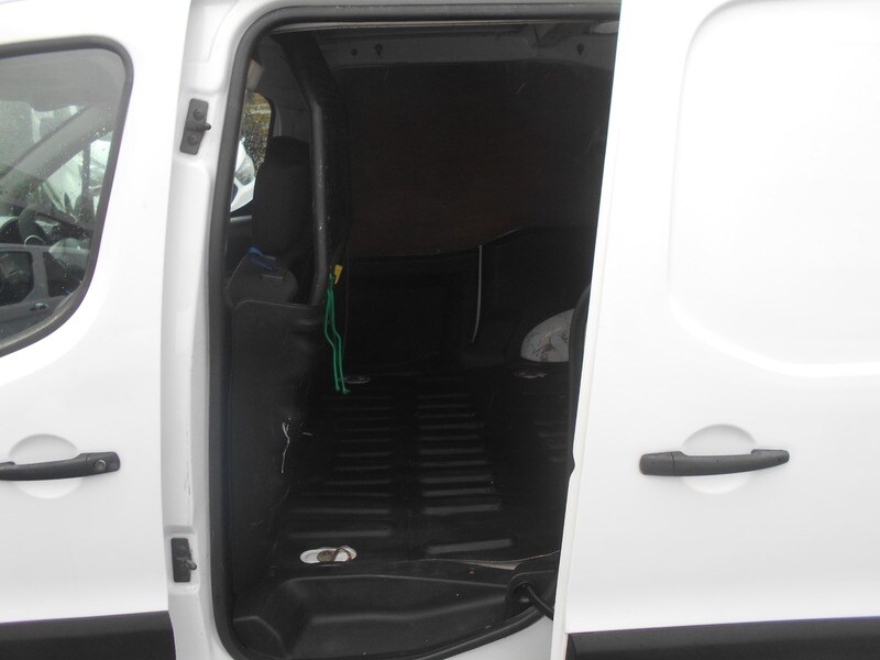 Used Peugeot Partner 2017 for sale - 76376425: Photo 13