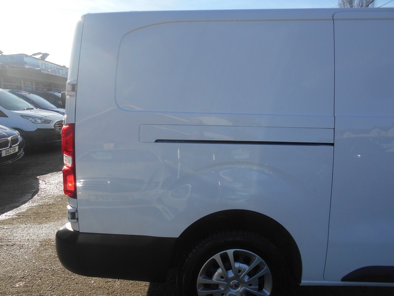 Used Vauxhall Vivaro 2020 for sale - 77558394: Photo 10