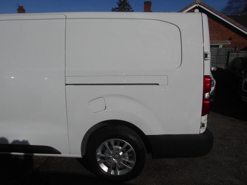 Used Vauxhall Vivaro 2020 for sale - 77558394: Photo 17