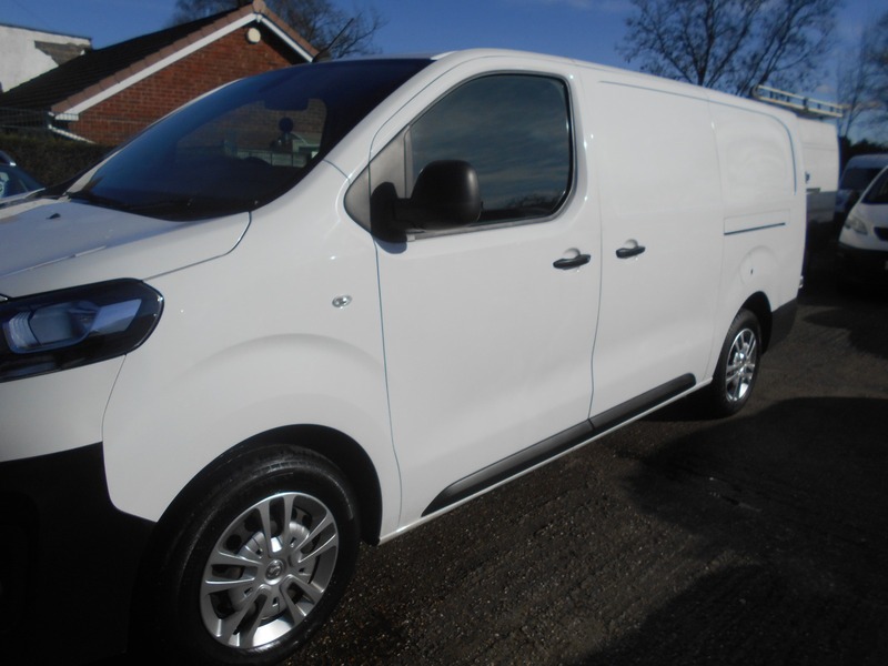 Used Vauxhall Vivaro 2020 for sale - 77558394: Photo 3
