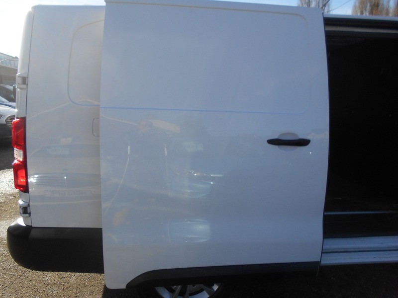 Used Vauxhall Vivaro 2020 for sale - 77558394: Photo 9