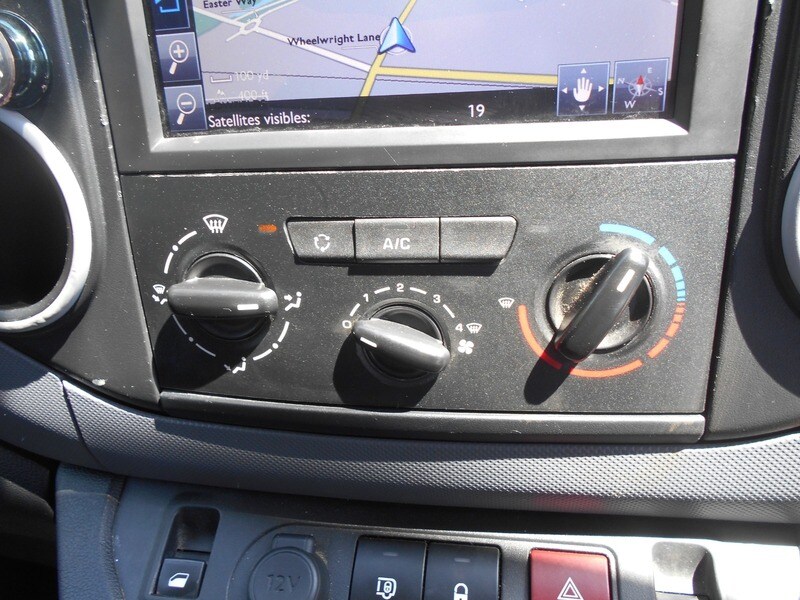 Used Peugeot Partner 2018 for sale - 76029775: Photo 29