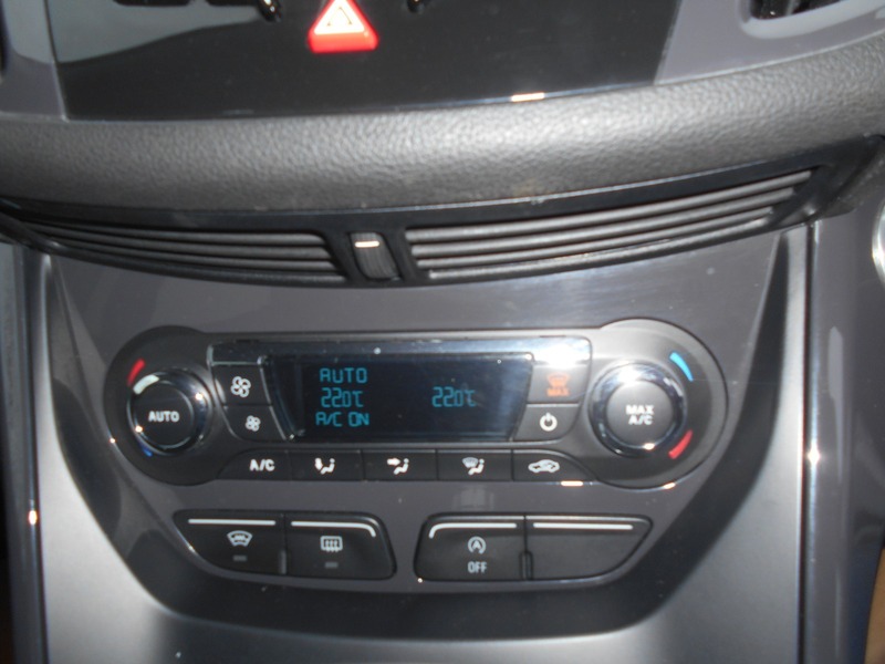 Used Ford Kuga 2015 for sale - 76029778: Photo 31