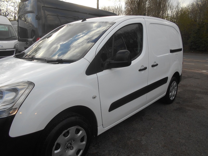 Used Peugeot Partner 2017 for sale - 78069657: Photo 12