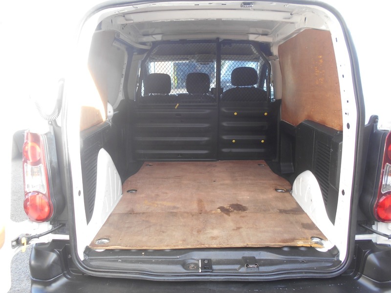 Used Peugeot Partner 2017 for sale - 78069657: Photo 18