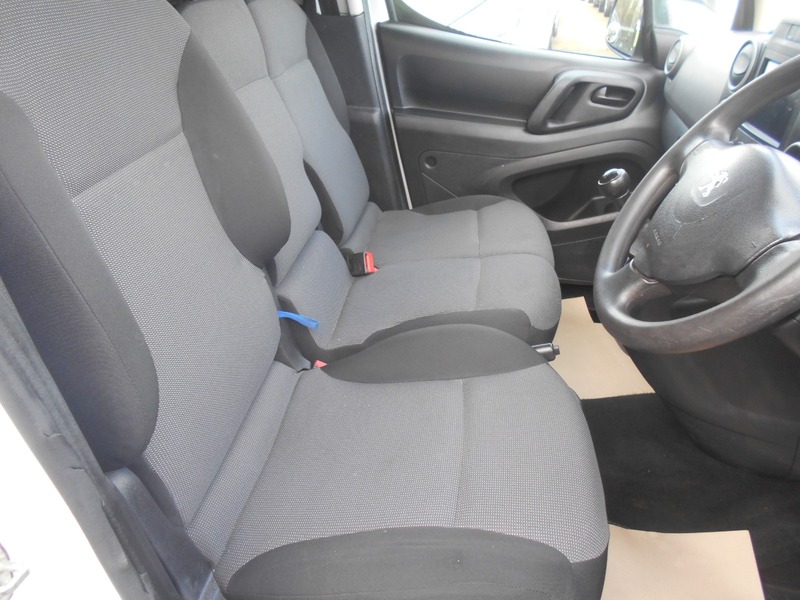 Used Peugeot Partner 2017 for sale - 78069657: Photo 23
