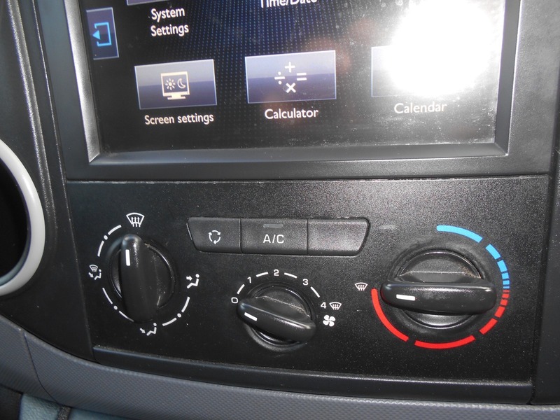 Used Peugeot Partner 2017 for sale - 78069657: Photo 33