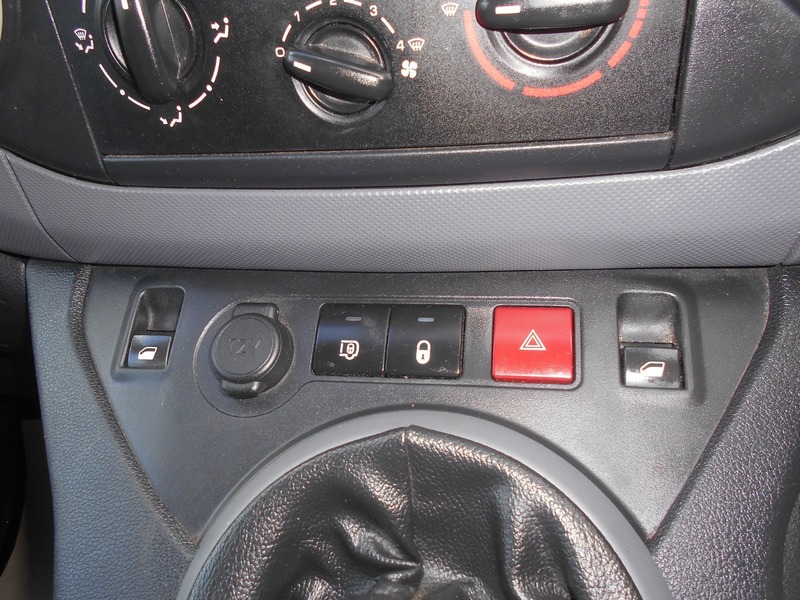 Used Peugeot Partner 2017 for sale - 78069657: Photo 34