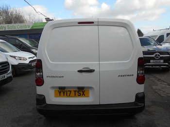 Used Peugeot Partner 2017 for sale - 78069657: Photo
