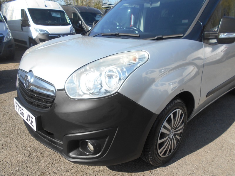 Used Vauxhall Combo 2016 for sale - 76962913: Photo 12