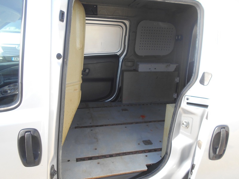 Used Vauxhall Combo 2016 for sale - 76962913: Photo 15