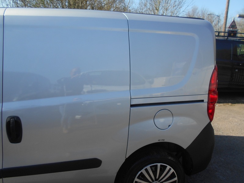 Used Vauxhall Combo 2016 for sale - 76962913: Photo 17