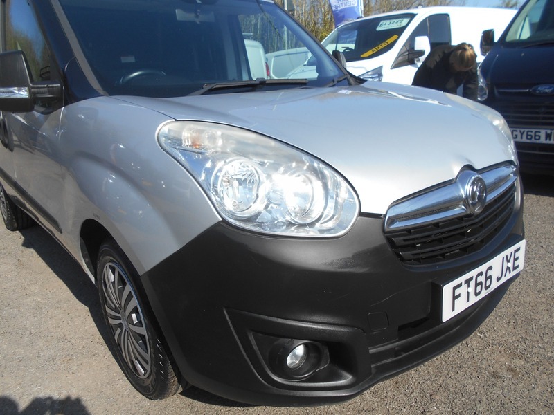 Used Vauxhall Combo 2016 for sale - 76962913: Photo 5
