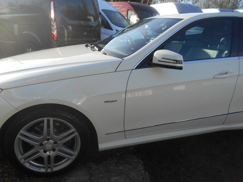 Used Mercedes-Benz E Class 2011 for sale - 76896623: Photo 10