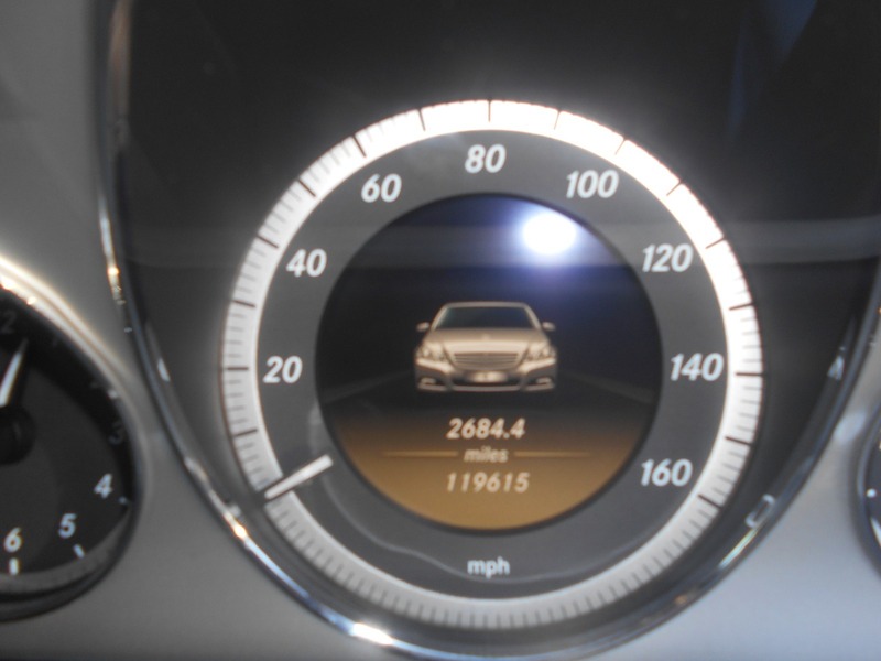 Used Mercedes-Benz E Class 2011 for sale - 76896623: Photo 20