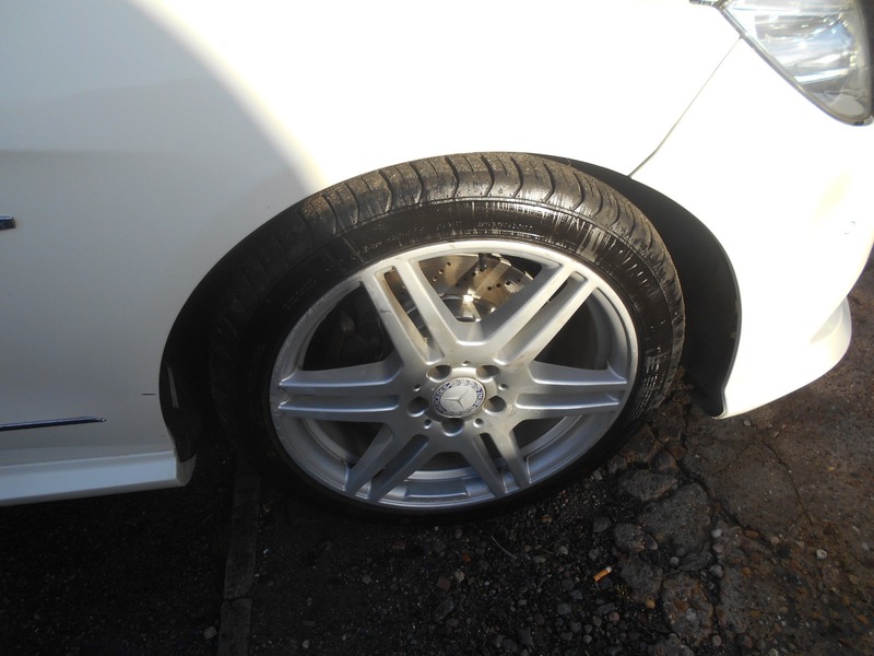 Used Mercedes-Benz E Class 2011 for sale - 76896623: Photo 29