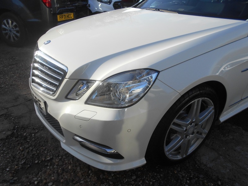 Used Mercedes-Benz E Class 2011 for sale - 76896623: Photo 9