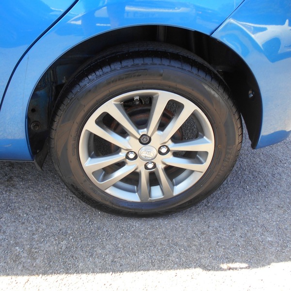 Used Toyota Yaris 2015 for sale - 76019380: Photo 11