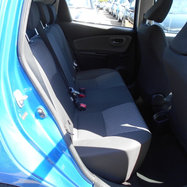 Used Toyota Yaris 2015 for sale - 76019380: Photo 19