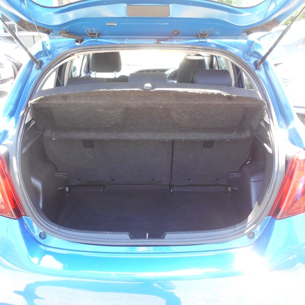 Used Toyota Yaris 2015 for sale - 76019380: Photo 23