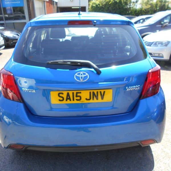 Used Toyota Yaris 2015 for sale - 76019380: Photo 24