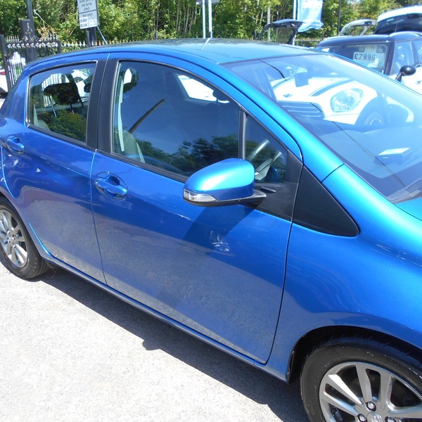 Used Toyota Yaris 2015 for sale - 76019380: Photo 3