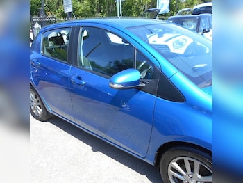 Used Toyota Yaris 2015 for sale - 76019380: Photo 3