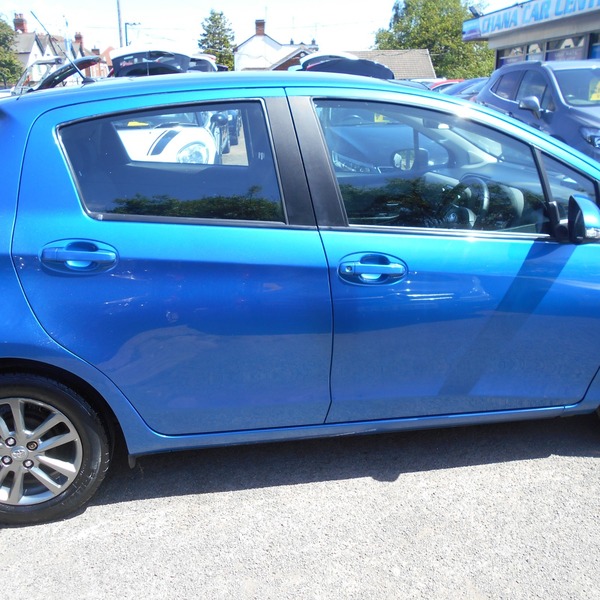 Used Toyota Yaris 2015 for sale - 76019380: Photo 4