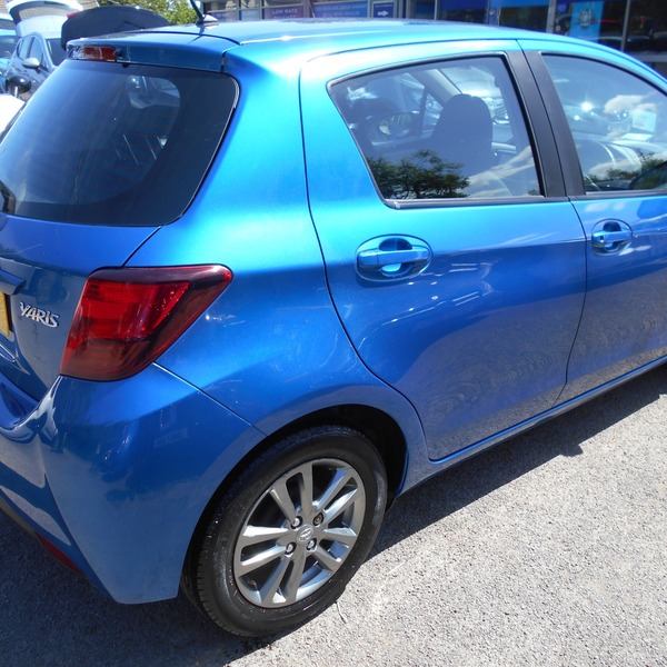 Used Toyota Yaris 2015 for sale - 76019380: Photo 5