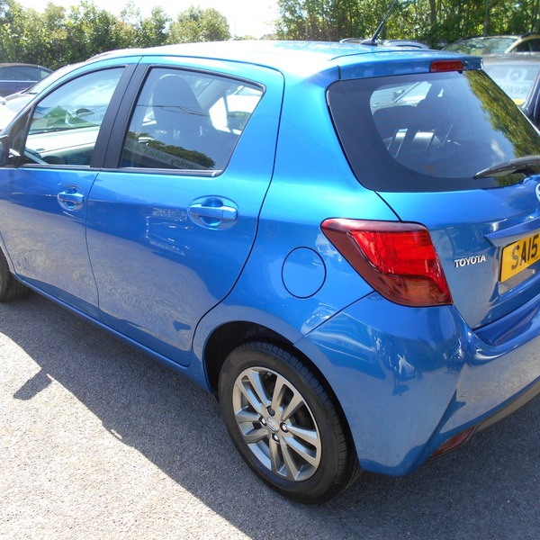 Used Toyota Yaris 2015 for sale - 76019380: Photo 6