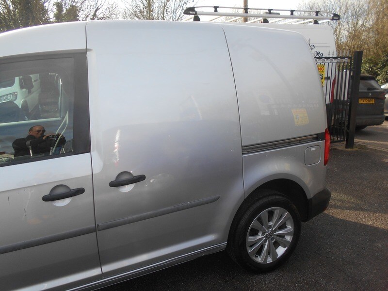 Used Volkswagen Caddy 2018 for sale - 77668099: Photo 14