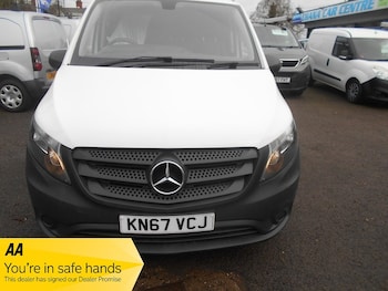 Used Mercedes-Benz Vito 2017 for sale - 76029799: Photo