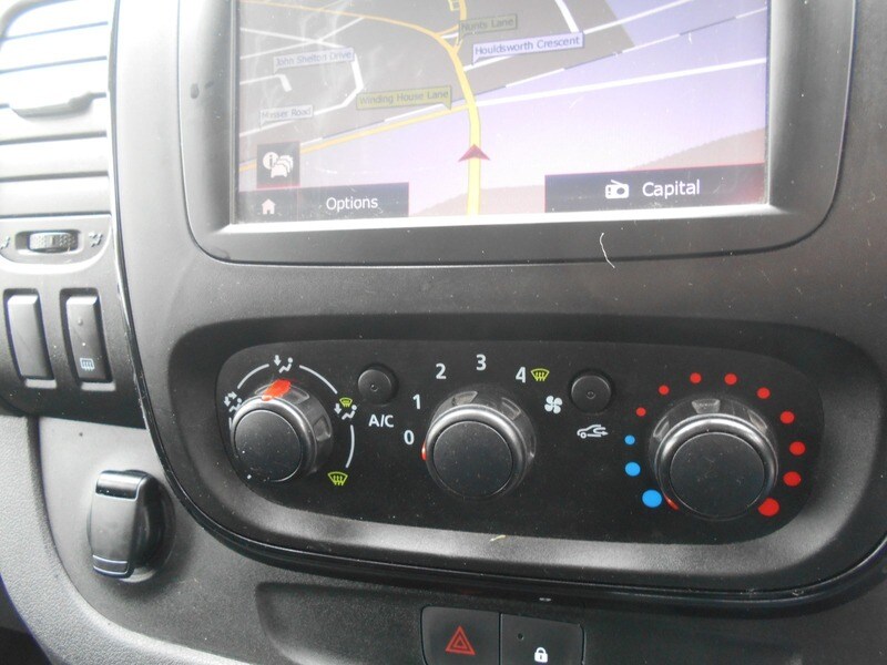 Used Vauxhall Vivaro 2018 for sale - 76029773: Photo 30