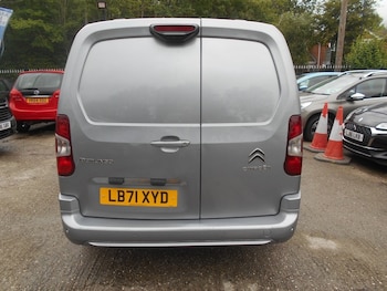 Used Citroen Berlingo 2021 for sale - 78829206: Photo