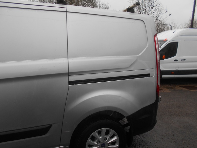 Used Ford Transit Custom 2018 for sale - 77483602: Photo 16