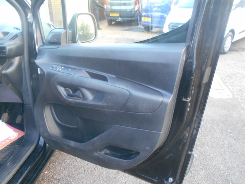 Used Citroen Berlingo 2020 for sale - 77328840: Photo 21