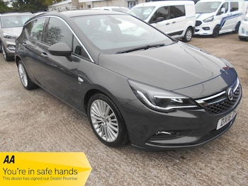 Used Vauxhall Astra 2016 for sale - 76304528: Photo 2