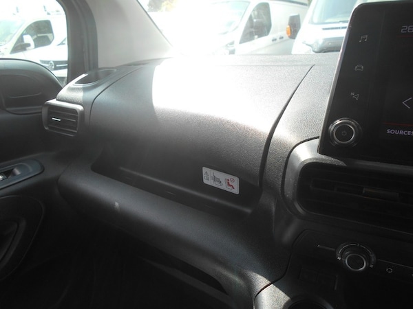 Used Citroen Berlingo 2021 for sale - 75542952: Photo 35